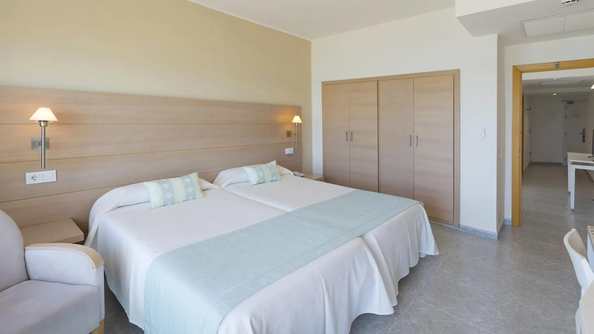 Hsm Golden Playa Hotel Playa de Palma  4*, Playa de Palma (Mallorca) Spain